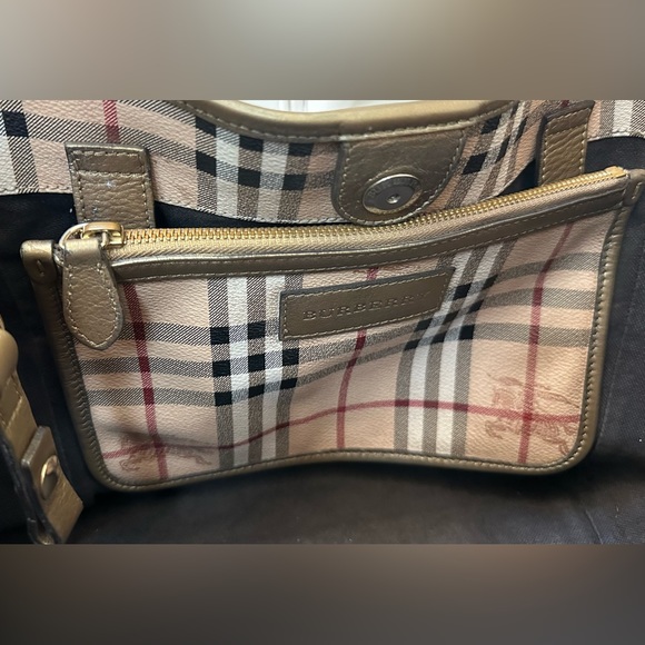 Burberry Gold Leather Haymarket Coated Canvas Canterbury Good used condition - Picture 4 of 16